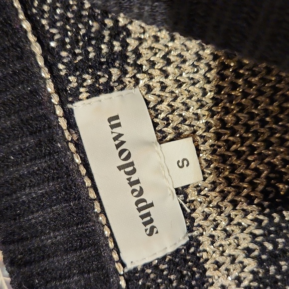 superdown Black and Cream Star Sweater - Picture 5 of 8